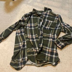 Green flannel shirt woman size large